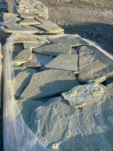 Плитняк златолит зелёный для цоколя, отмостки купить в Ишимбае