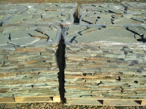 Плитняк златолит зелёный для цоколя, отмостки купить в Ишимбае