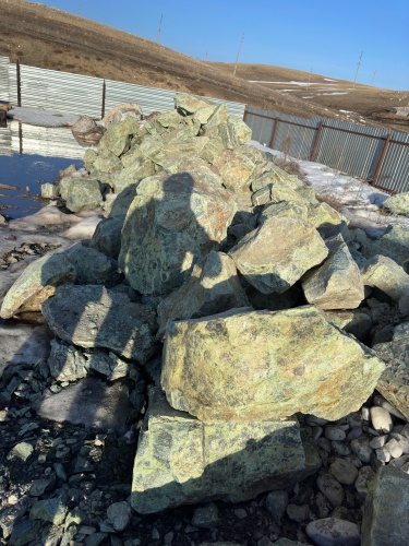 Камни для ландшафтного дизайна зелёные 10-60 килограмм купить в Ишимбае
