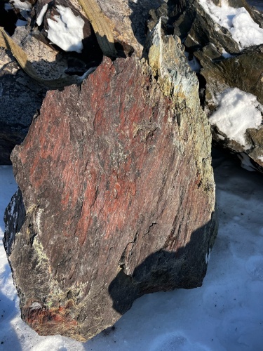 Ландшафтные глыбы красно-фиолетовые 200-1000 килограмм купить в Ишимбае