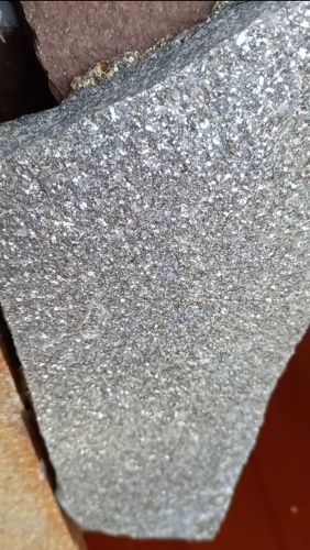 Плитняк златолит серебристый для цоколя, отмостки купить в Ишимбае