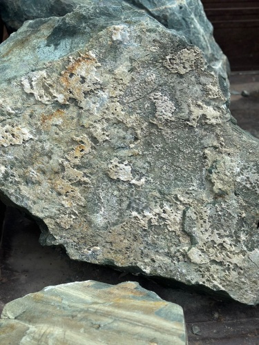 Ландшафтные глыбы зелёные 200-500 килограмм купить в Ишимбае