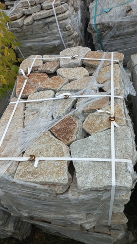 Плитняк галтованный гранитный для ландшафтного дизайна купить в Ишимбае