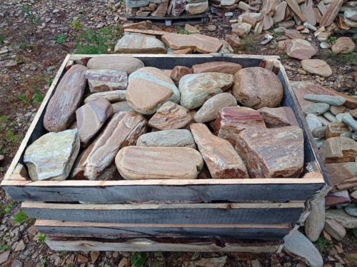 Златолит жёлтый, жёлто-зелёный глыбки и валуны для ланшафтного дизайна купить в Ишимбае