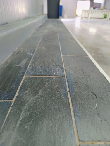 Плитка чёрная из натурального камня фасадная 30 см * 5 см, толщина 7 мм -30 мм купить в Ишимбае