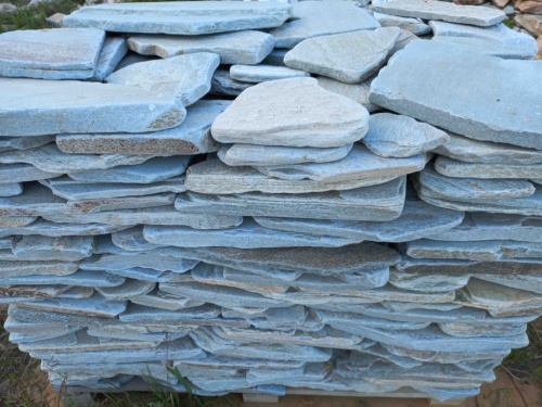 Плитняк златолит зелёный галтованный для цоколя купить в Ишимбае