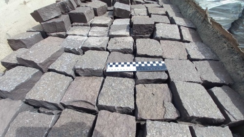 Лемезит колотая брусчатка 10 * 10 см. для парковки купить в Ишимбае